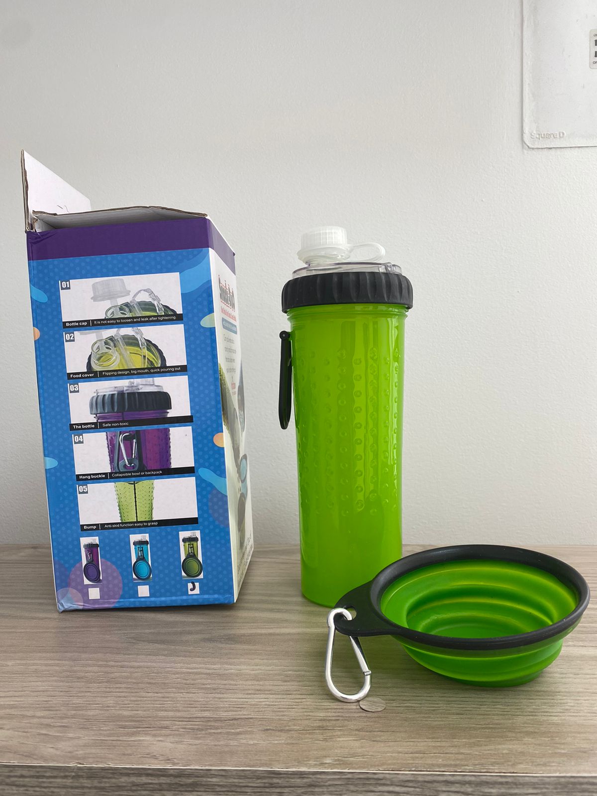 Botilito bebedero de agua comida mascota